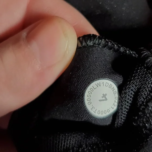 Lululemon Align tank - Picture 6 of 8